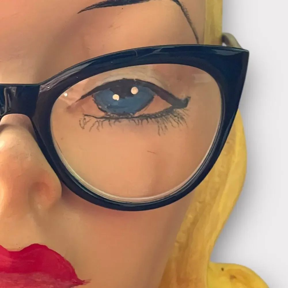 Betsey Johnson +2.00 Reading Glasses Readers Cat Eye Black Retro Glam